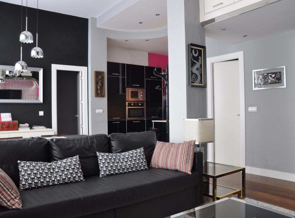 Loft En Begona Junto Al Casco Viejo By Urban Hosts Apartment บิลเบา ภายนอก รูปภาพ
